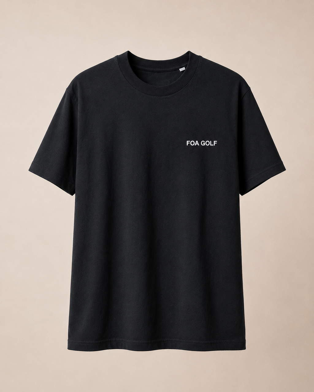 Svart golf T-shirt från FOA Golf sedd framifrån